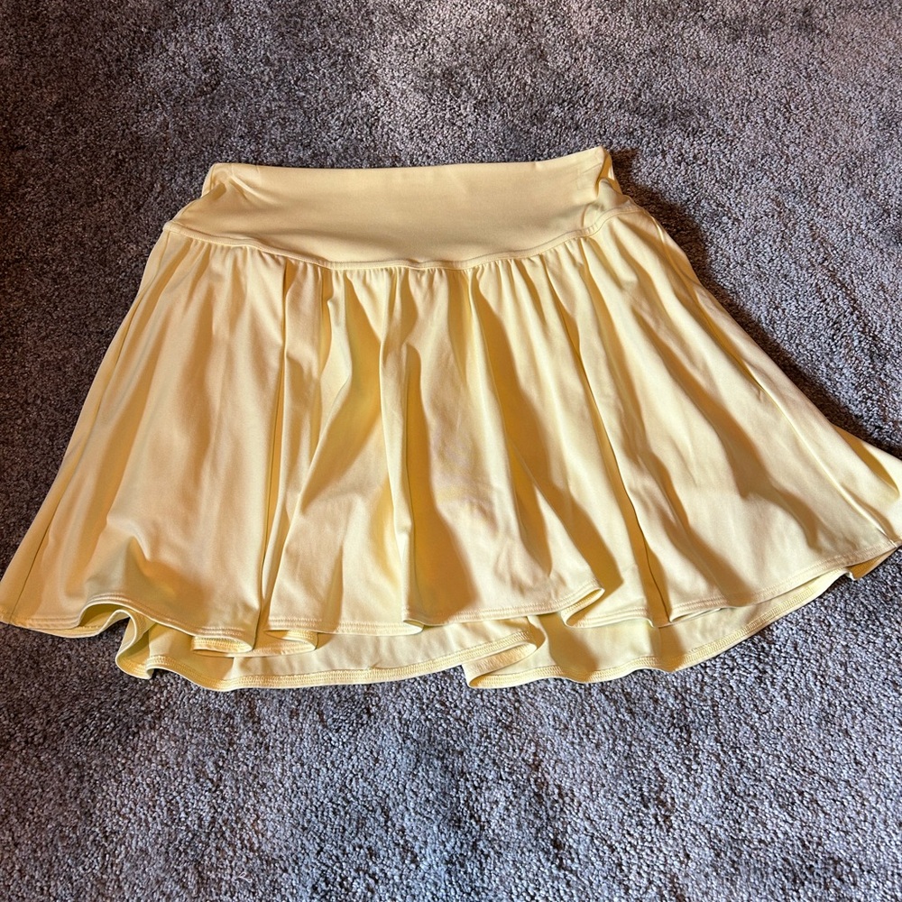 Gilly Hicks Yellow Performance Skirt